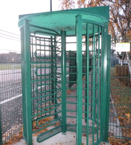 Cloture-Vexin-controle-access-8-773x1030